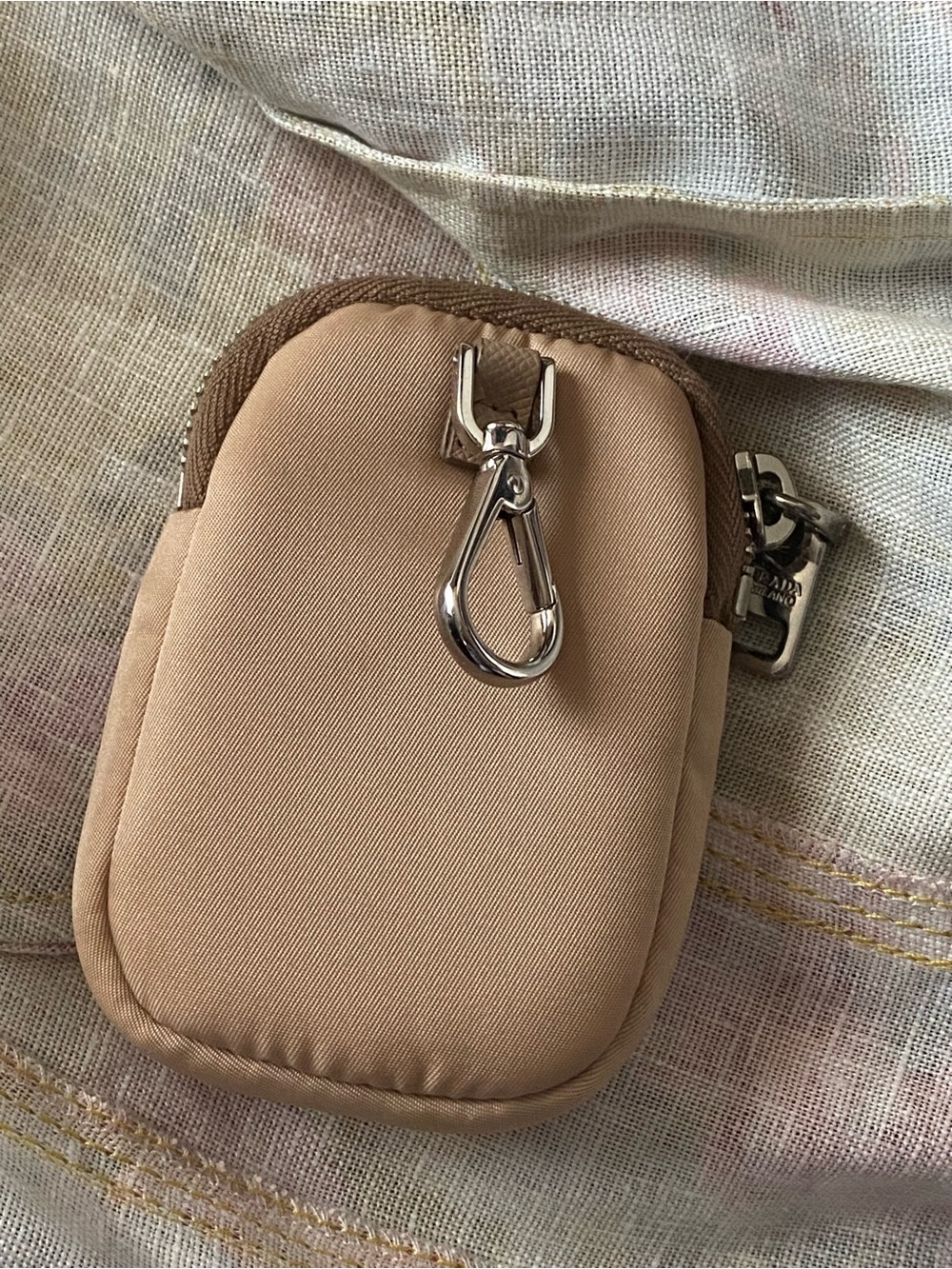 Authentic Prada Milano Beige Re-Nylon detachable zipper pouch - Picture 3 of 8